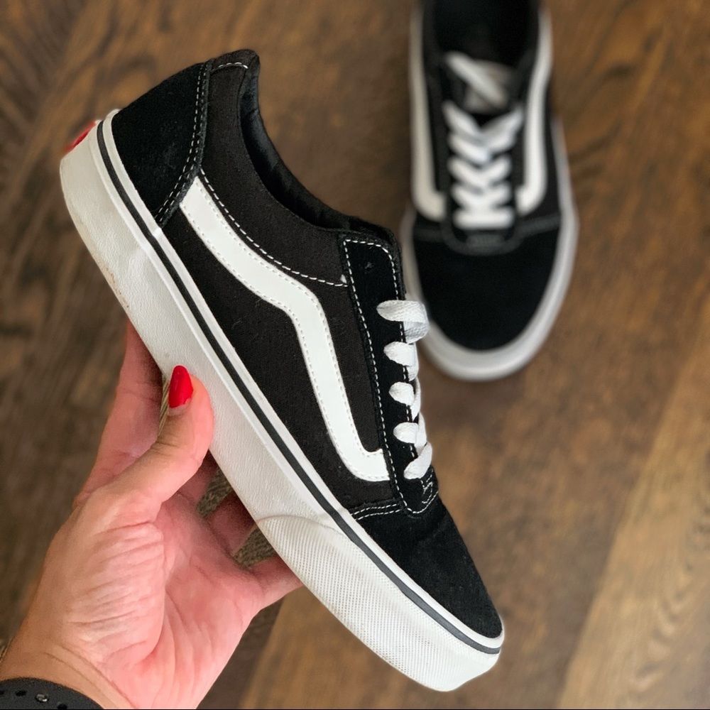 VANS WARD LO SUEDE SNEAKER